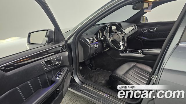 Mercedes-Benz E-Class E220 Bluetec Avantgarde
