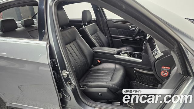 Mercedes-Benz E-Class E220 Bluetec Avantgarde