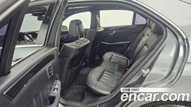 Mercedes-Benz E-Class E220 Bluetec Avantgarde