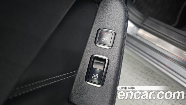 Mercedes-Benz E-Class E220 Bluetec Avantgarde
