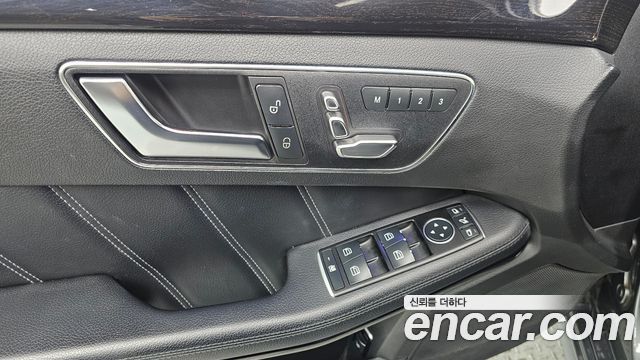 Mercedes-Benz E-Class E220 Bluetec Avantgarde
