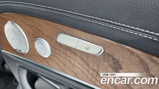 Mercedes-Benz E-Class E300e 4MATIC Exclusive
