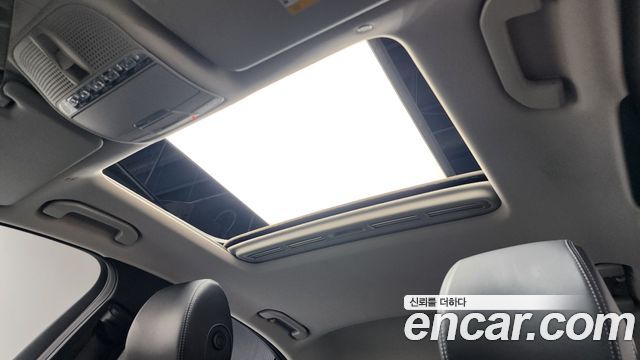 Mercedes-Benz E-Class E300e 4MATIC Exclusive