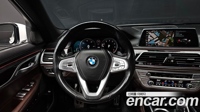 BMW 7-Series 740Li xDrive M Sport Package