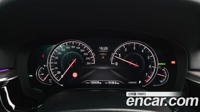 BMW 5-Series 530i M Sport Package Plus