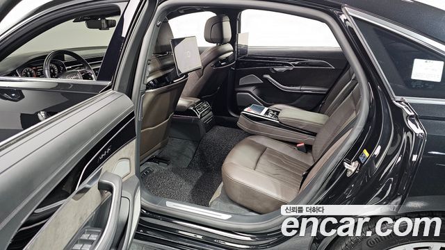 Audi A8 55 TFSI Quattro LWB