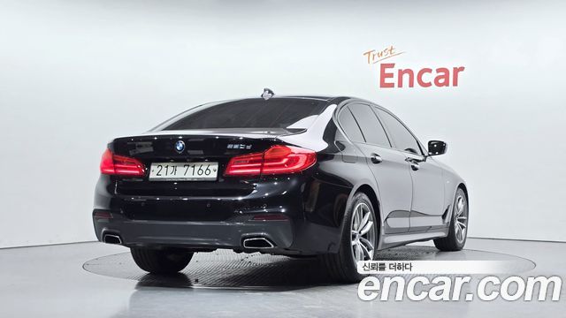 BMW 5-Series 520d M Sport package