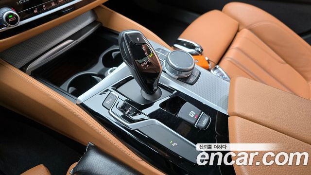 BMW 5-Series 520d M Sport package