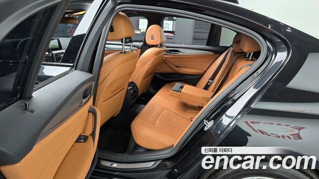 BMW 5-Series 520d M Sport package