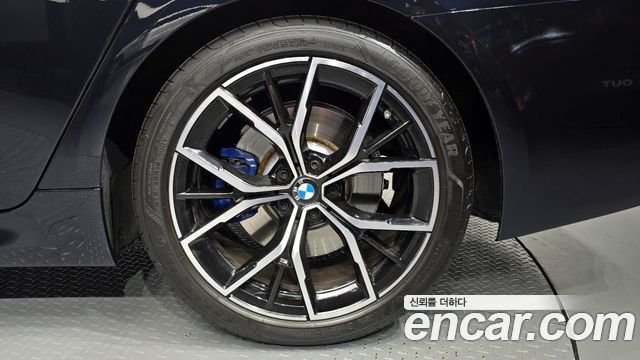 BMW 5-Series 530i M Sport Package
