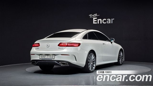 Mercedes-Benz E-Class E450 4MATIC Coupe