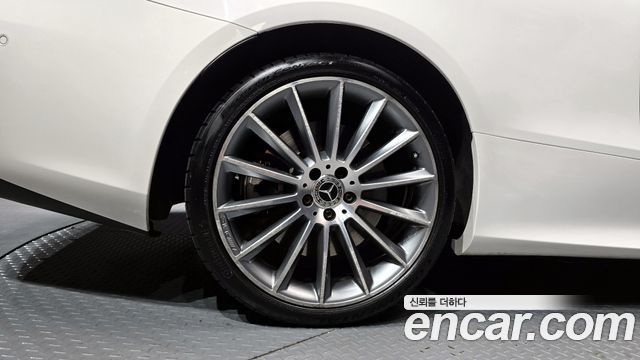 Mercedes-Benz E-Class E450 4MATIC Coupe