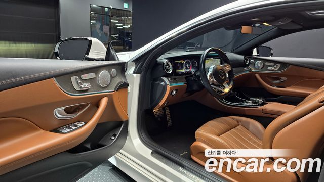 Mercedes-Benz E-Class E450 4MATIC Coupe