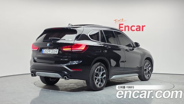 BMW X1 xDrive 20i xLine