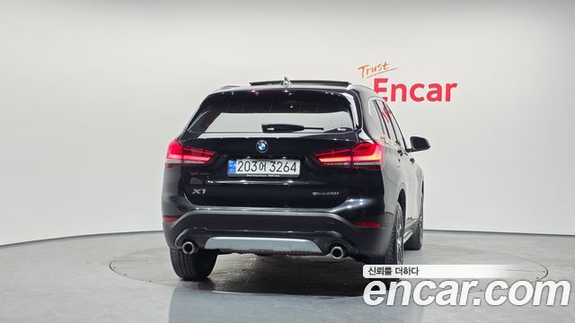 BMW X1 xDrive 20i xLine