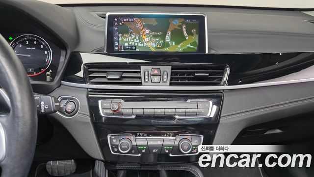 BMW X1 xDrive 20i xLine