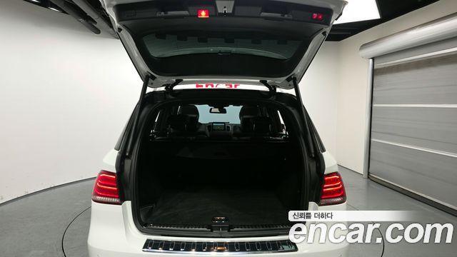 Mercedes-Benz GLE-Class AMG GLE63 4MATIC