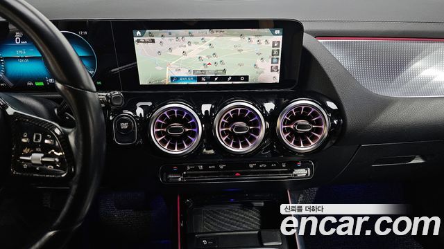 Mercedes-Benz EQA EQA250
