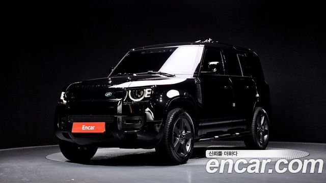 Land Rover Defender 110 D300 X-Dynamic HSE