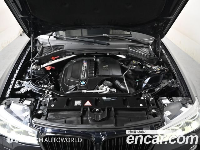 BMW X4 M40i