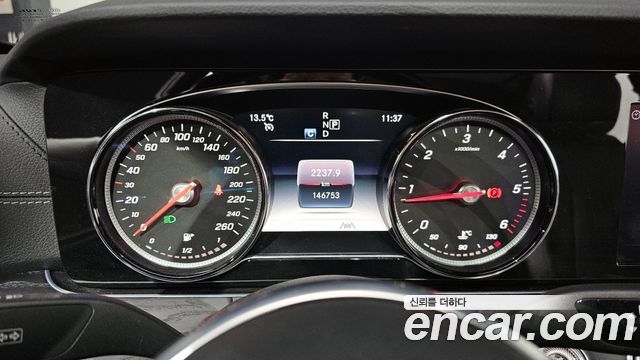 Mercedes-Benz E-Class E220d 4MATIC Exclusive