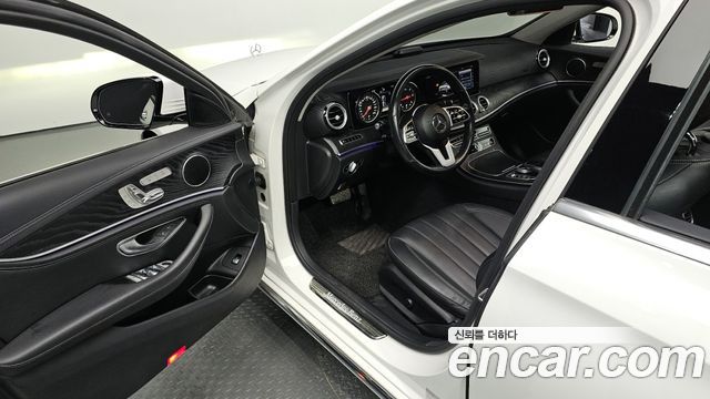 Mercedes-Benz E-Class E220d 4MATIC Exclusive
