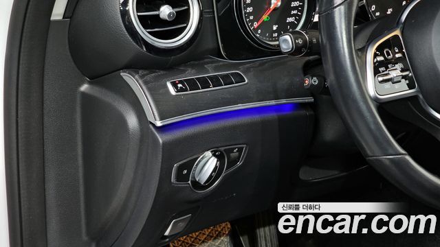 Mercedes-Benz E-Class E220d 4MATIC Exclusive