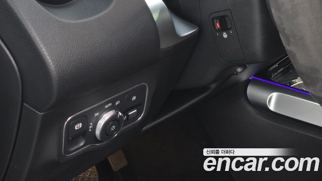 Mercedes-Benz EQB EQB300 4MATIC