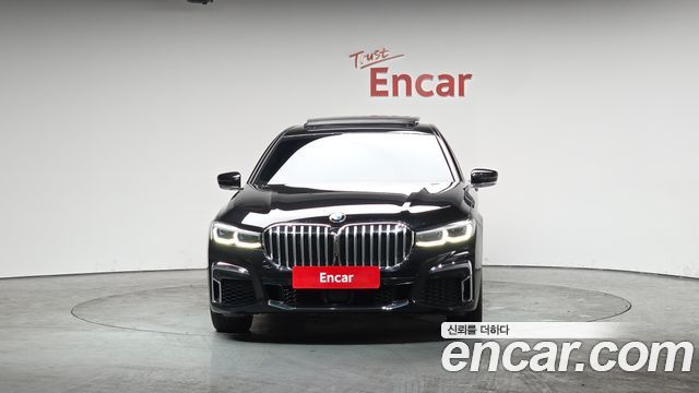 BMW 7-Series 740Li xDrive M Sport Package