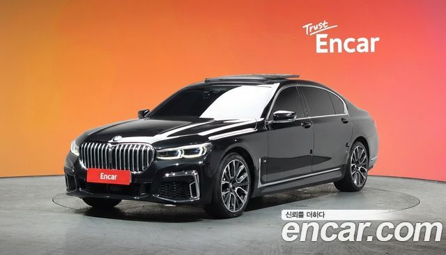 BMW 7-Series 740Li xDrive M Sport Package
