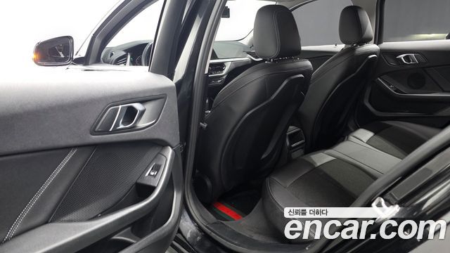 BMW 1-Series 118d Joy First Edition