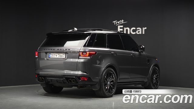 Land Rover Range Rover Sport 5.0 SVR