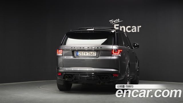 Land Rover Range Rover Sport 5.0 SVR