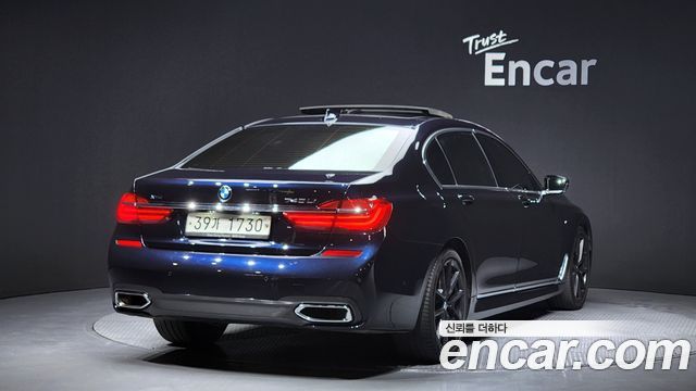 BMW 7-Series 740Li xDrive M Sport Package