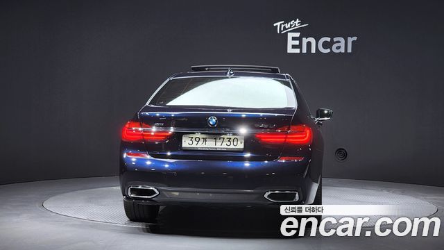 BMW 7-Series 740Li xDrive M Sport Package