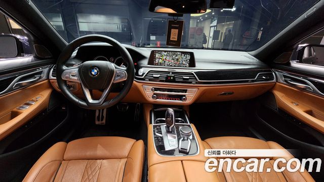 BMW 7-Series 740Li xDrive M Sport Package