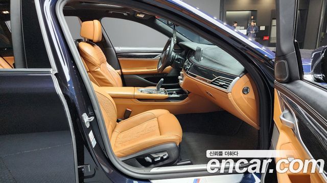 BMW 7-Series 740Li xDrive M Sport Package