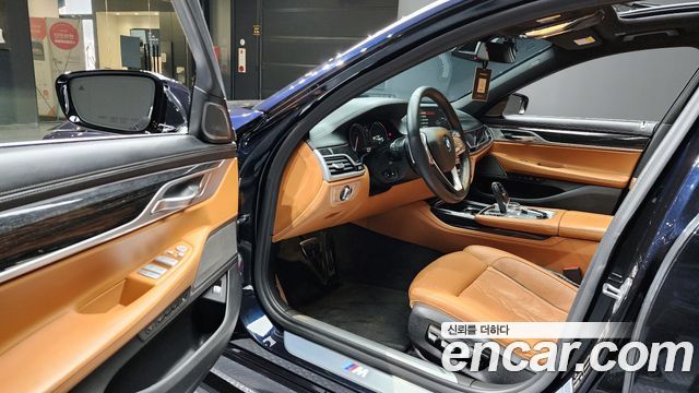 BMW 7-Series 740Li xDrive M Sport Package