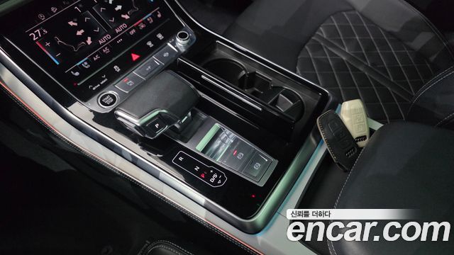 Audi Q8 55 TFSI Quattro Premium