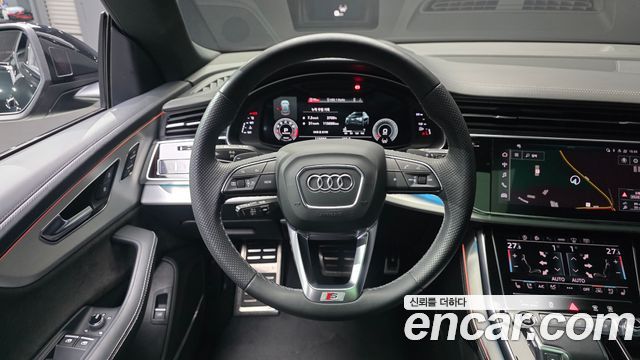 Audi Q8 55 TFSI Quattro Premium