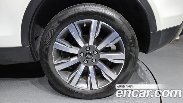 Land Rover Discovery Sport 2.0 TD4 HSE Luxury