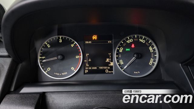 Land Rover Discovery 3.0 SDV6 HSE