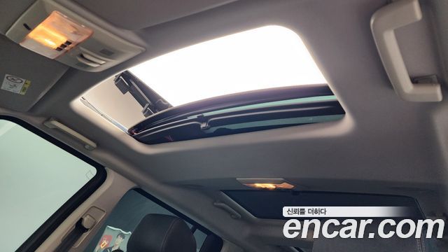 Land Rover Discovery 3.0 SDV6 HSE