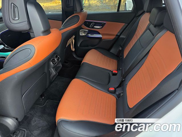 Mercedes-Benz GLC-Class GLC300 4MATIC AMG Line
