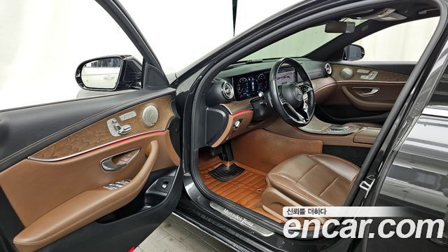 Mercedes-Benz E-Class E220d 4MATIC Exclusive