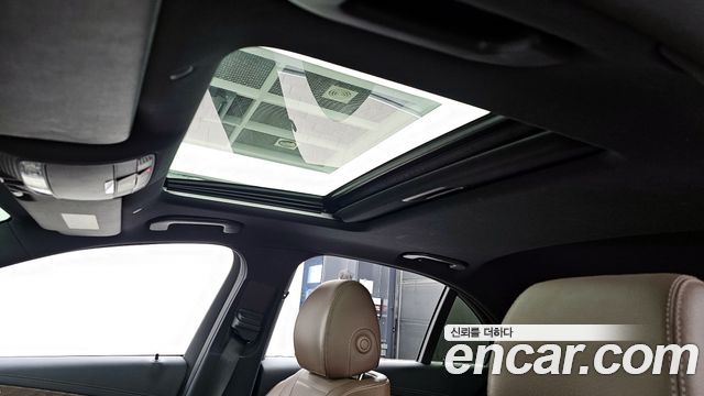 Mercedes-Benz E-Class E220d 4MATIC Exclusive