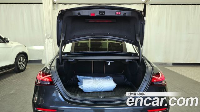 Mercedes-Benz E-Class E220d 4MATIC Exclusive