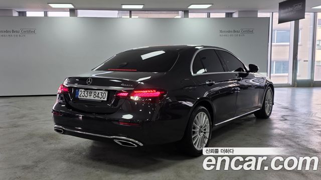 Mercedes-Benz E-Class E220d 4MATIC Exclusive