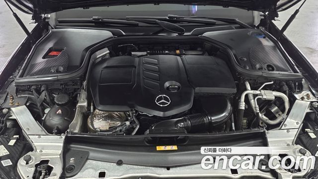 Mercedes-Benz E-Class E220d 4MATIC Exclusive