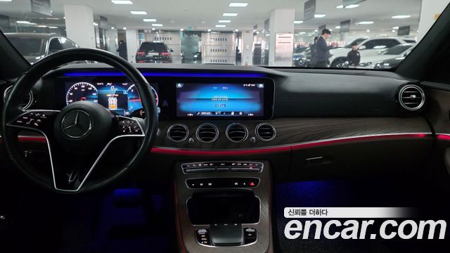 Mercedes-Benz E-Class E220d 4MATIC Exclusive